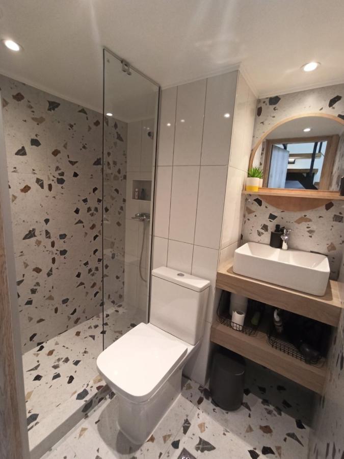 קאבאלה City Center Loft With Private Parking מראה חיצוני תמונה
