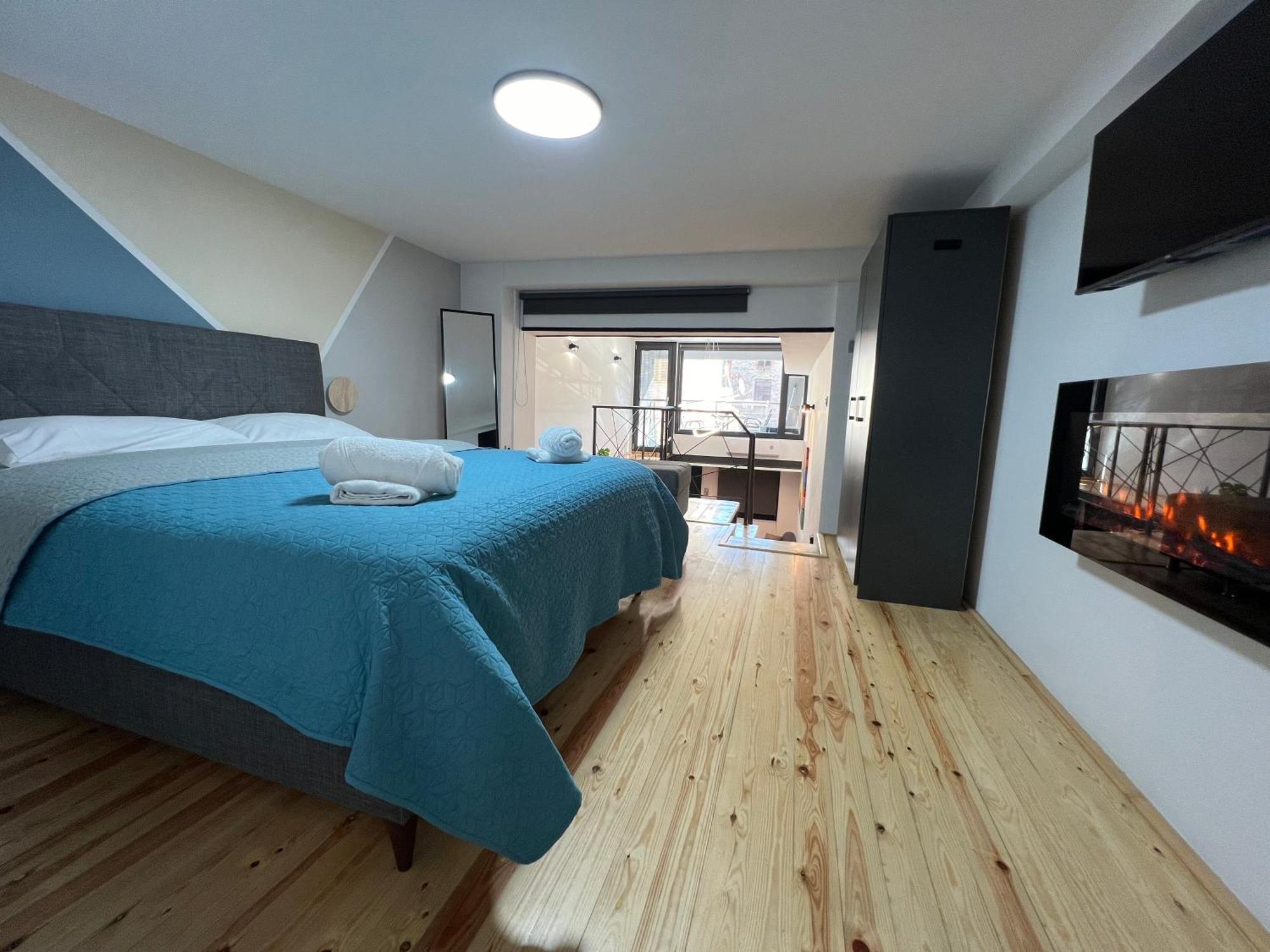 קאבאלה City Center Loft With Private Parking מראה חיצוני תמונה
